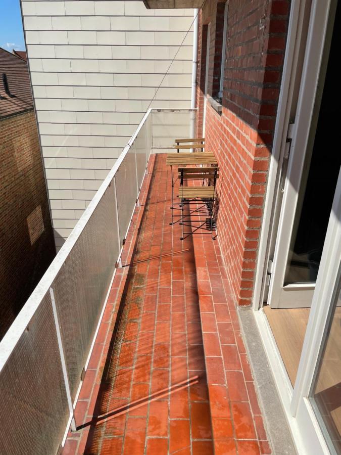 Appartement 303 Place Leopold 1Er A La Panne A 100M De La Plage Экстерьер фото